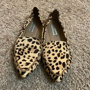 Leopard flats
